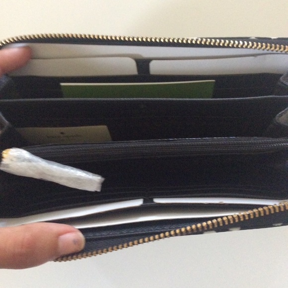 Kate Spade Neda Laurel Way Musical Dots Wallet - Picture 4 of 5